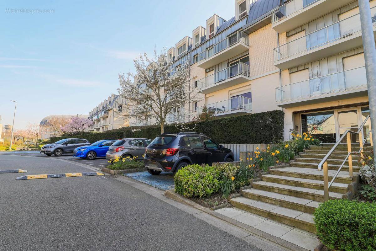 Appartement à LA MADELEINE