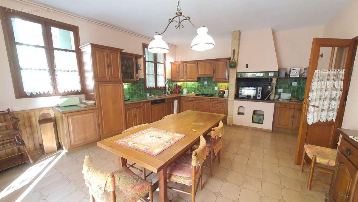 Maison à MONTREDON-DES-CORBIERES
