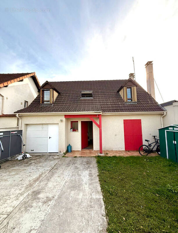 Maison à BONNEUIL-EN-FRANCE