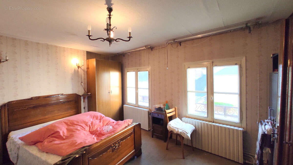 Maison à CHATELLERAULT