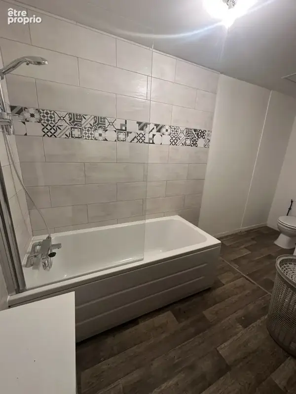 Miramont Appartement de type 3 avec possibilité de logement ou commerce en rez-de-chaussée - photo 3