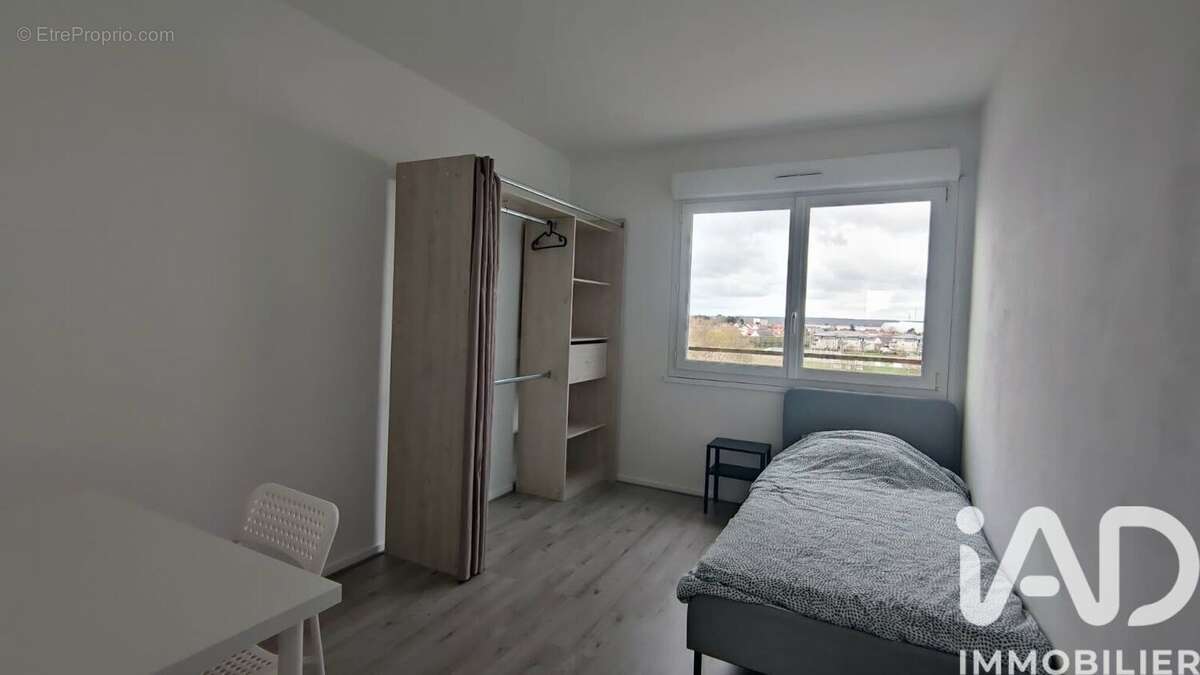 Photo 2 - Appartement à SAINT-ETIENNE-DU-ROUVRAY