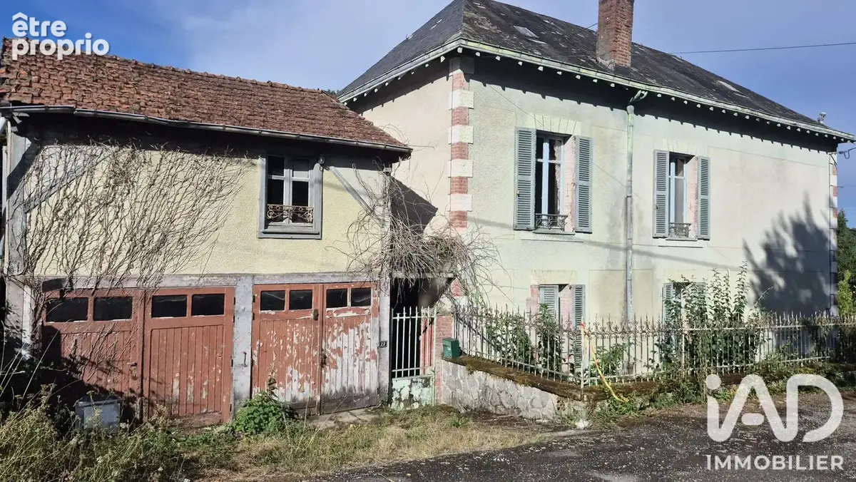 Photo 1 - Maison à SAINT-LEONARD-DE-NOBLAT