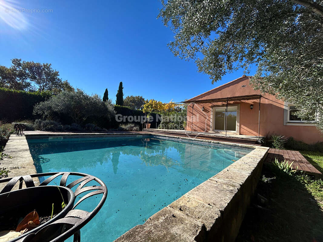 Maison à JONQUIERES