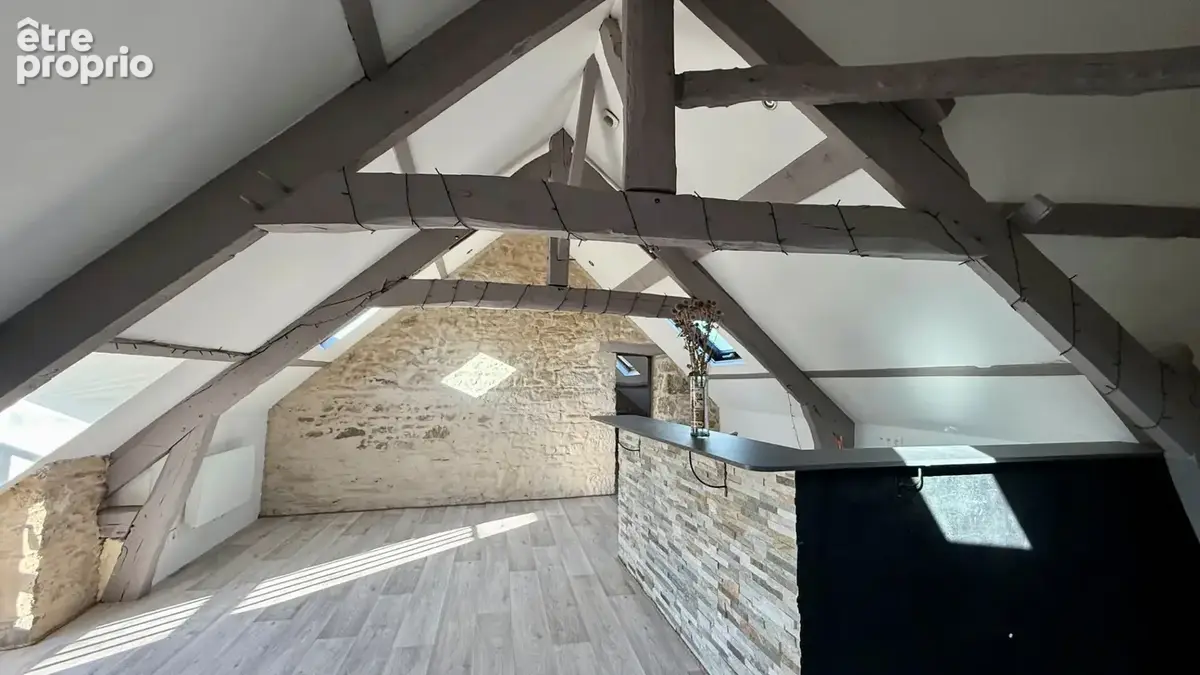 Appartement  2 pièce(s) 55m2 environ au sol SAINT SERVAN dernier étage - photo 5