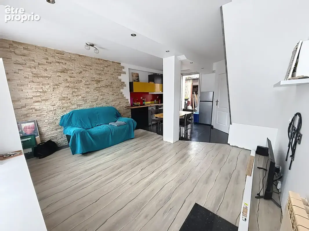 Maison entièrement rénovée - photo 2