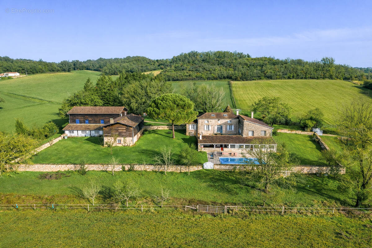 Maison à MONFLANQUIN