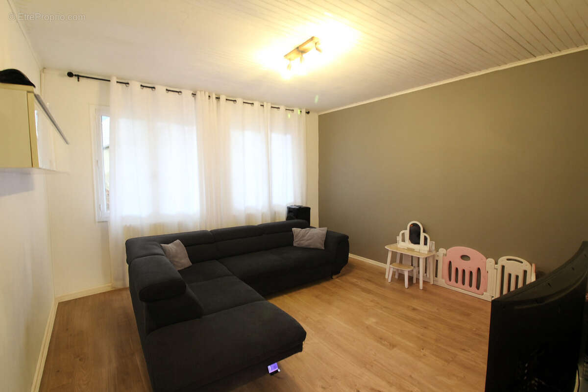 Maison à LE PONT-DE-BEAUVOISIN