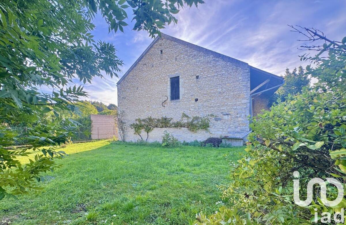 Photo 1 - Maison à VERMENTON