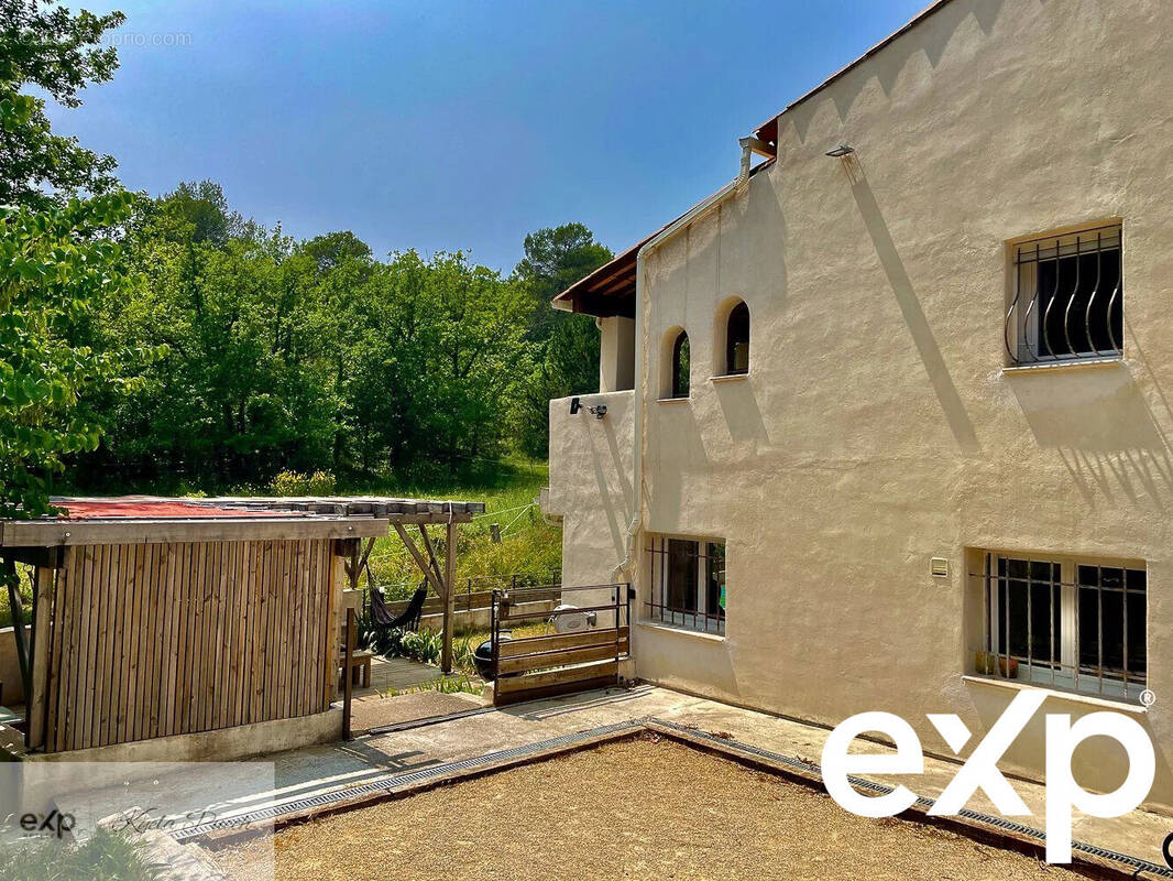 Maison à PIERREVERT