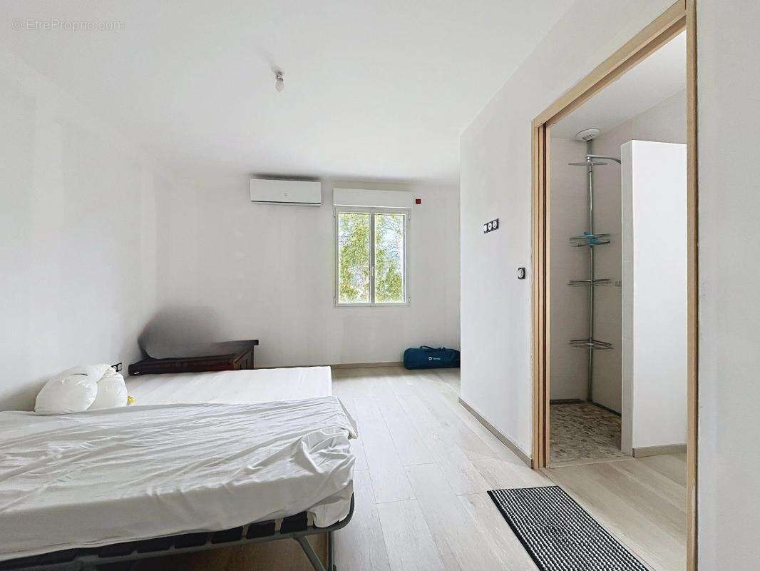Mougins : maison récente dans domaine fermé - photo 15