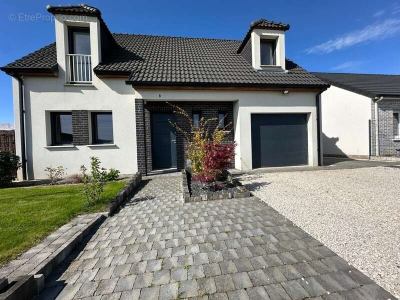 Maison à BIACHE-SAINT-VAAST