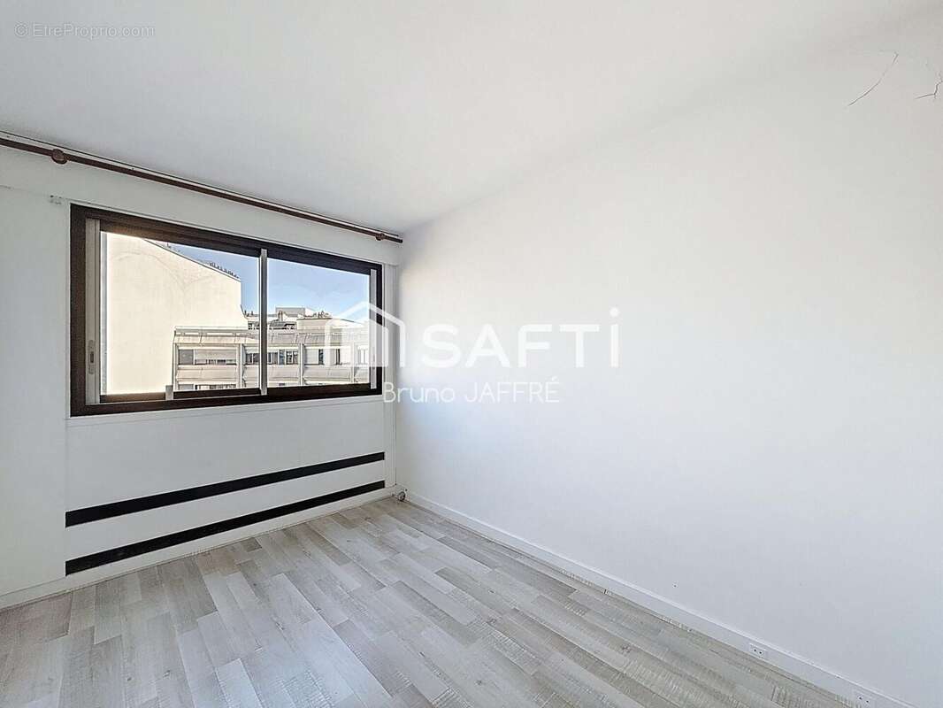 Photo 6 - Appartement à PARIS-15E