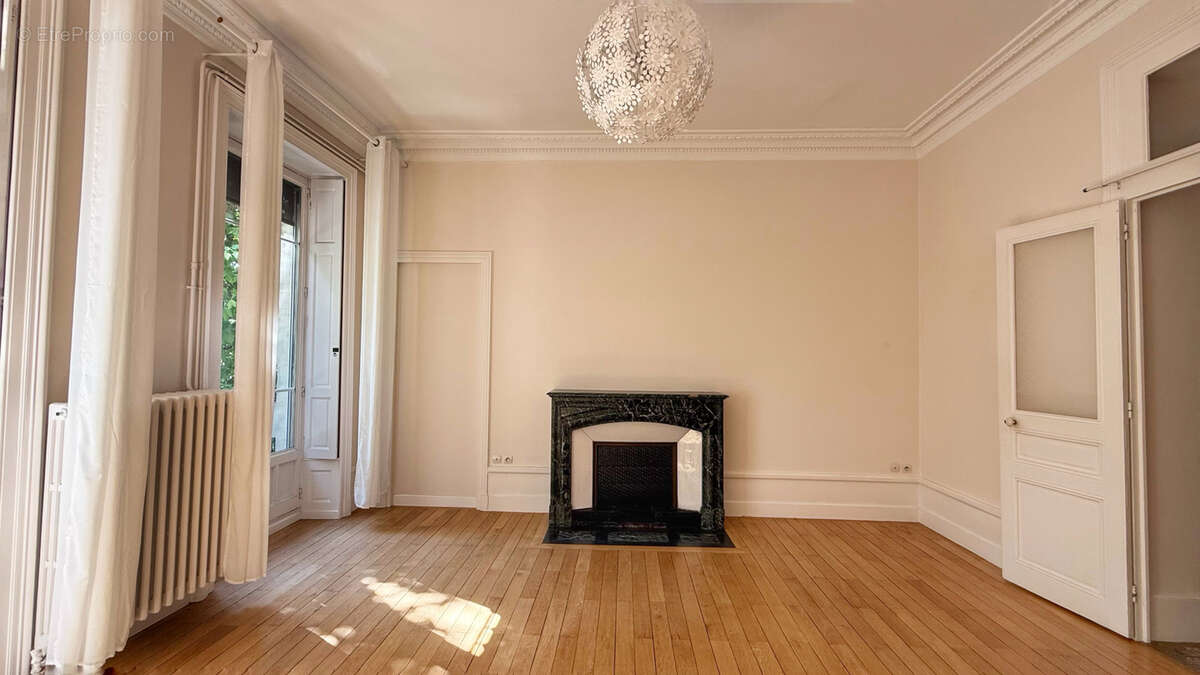 Appartement à VOIRON