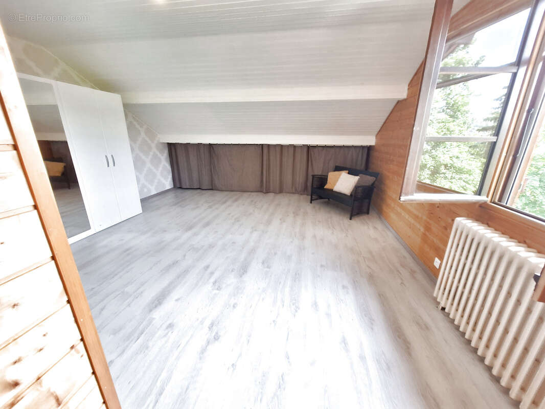 Maison à LES HOPITAUX-NEUFS