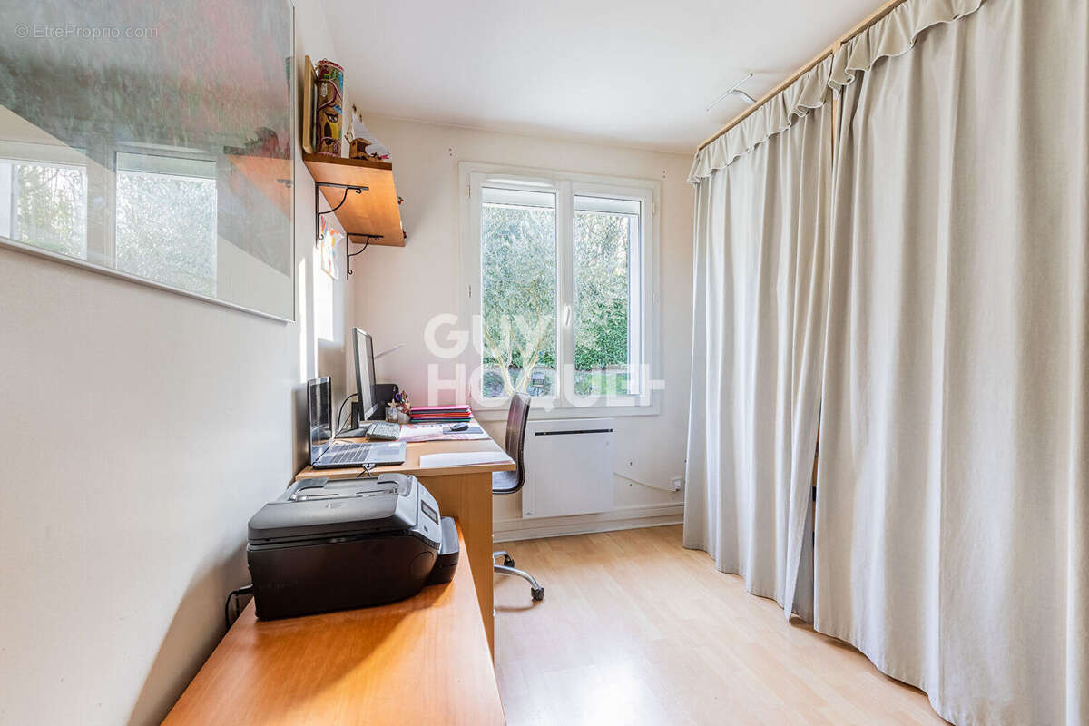 Maison à SAINT-GERMAIN-LES-CORBEIL