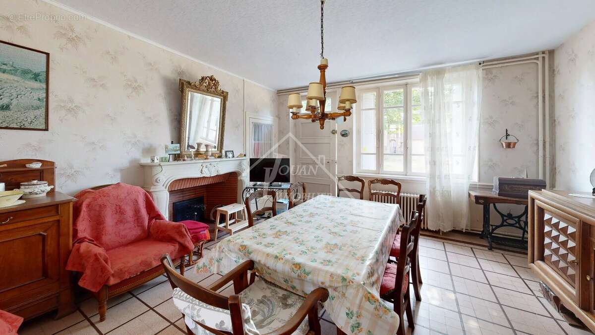 Maison de village avec forge - photo 2