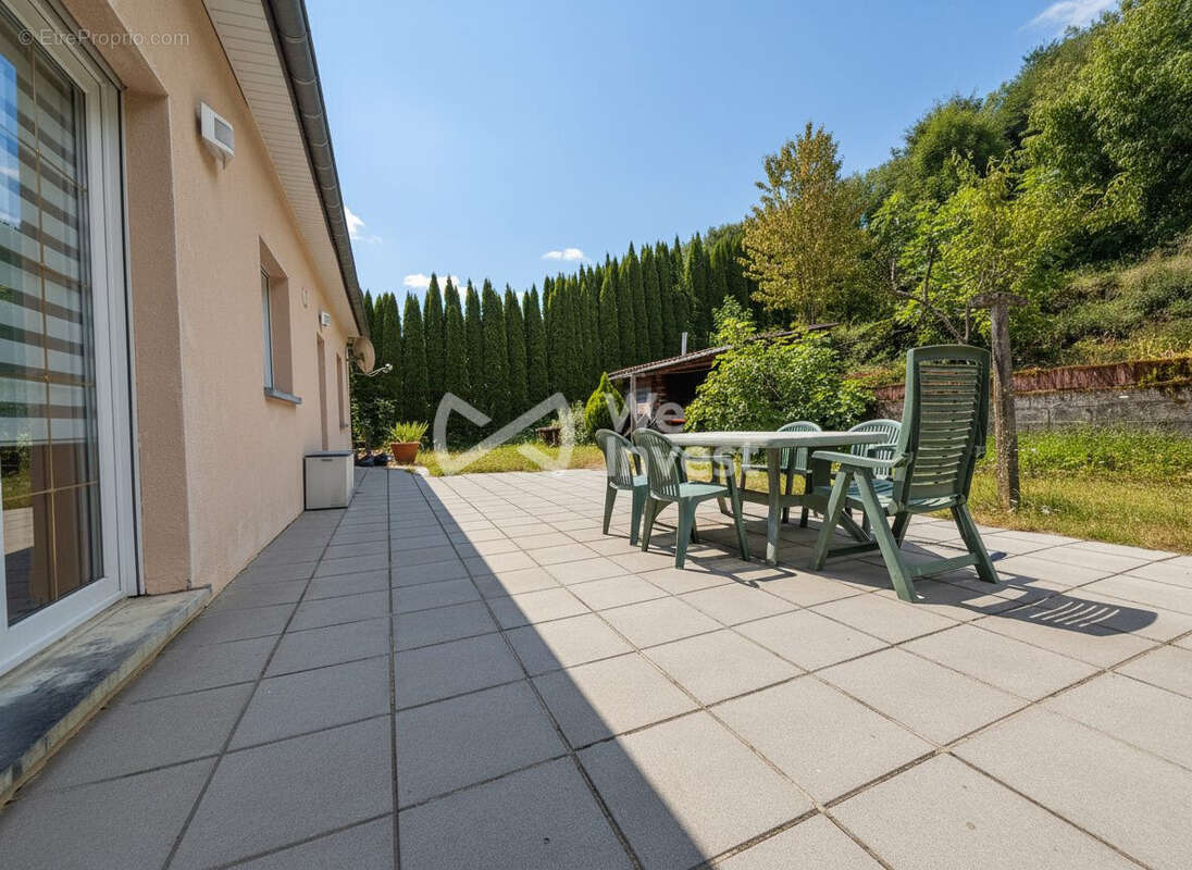 Maison 154 m² à Charency-Vezin  - photo 2