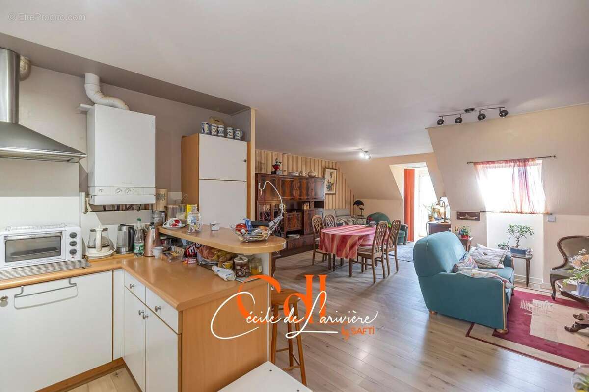 Photo 3 - Appartement à LANDIVISIAU