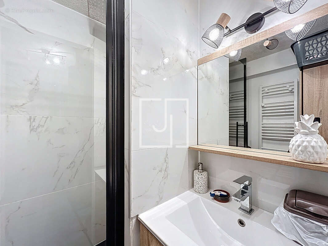 Appartement à SAINT-PONS