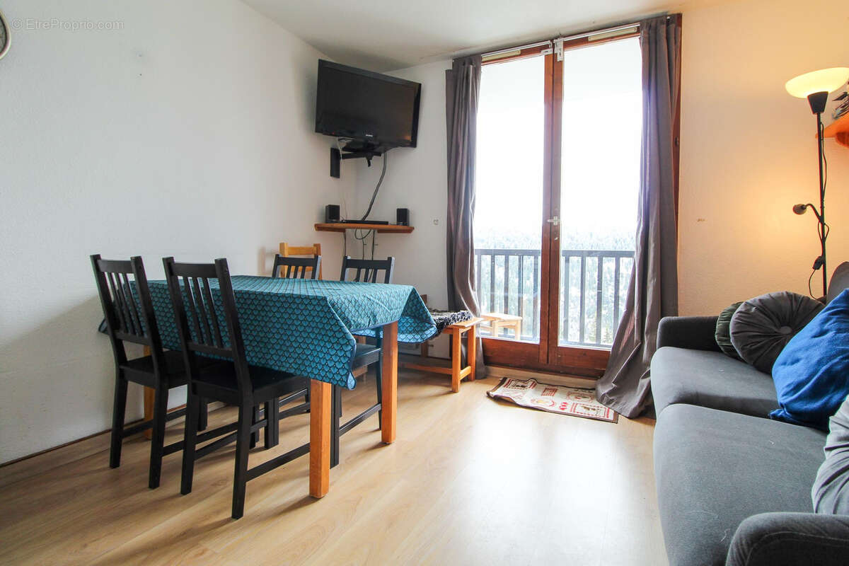 Appartement à CLUSES