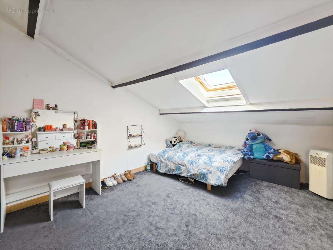 Maison à ROUFFIGNAC-DE-SIGOULES