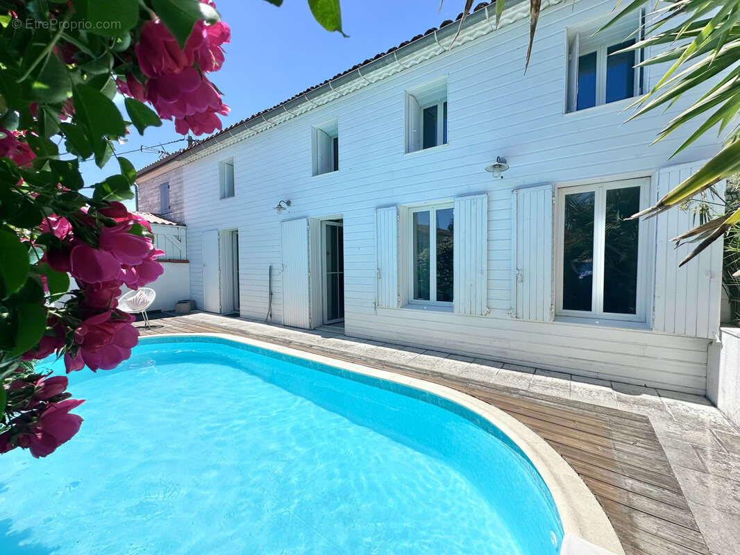 Maison à SAINT-PALAIS-SUR-MER