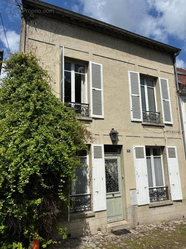 Maison à LA FERTE-SOUS-JOUARRE