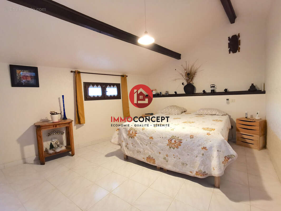 Maison 110 m² à Chusclan  - photo 9