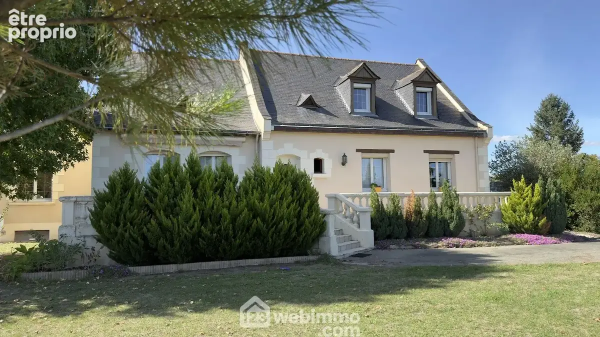 Venez découvrir cette maison au c½ur de Mazé...