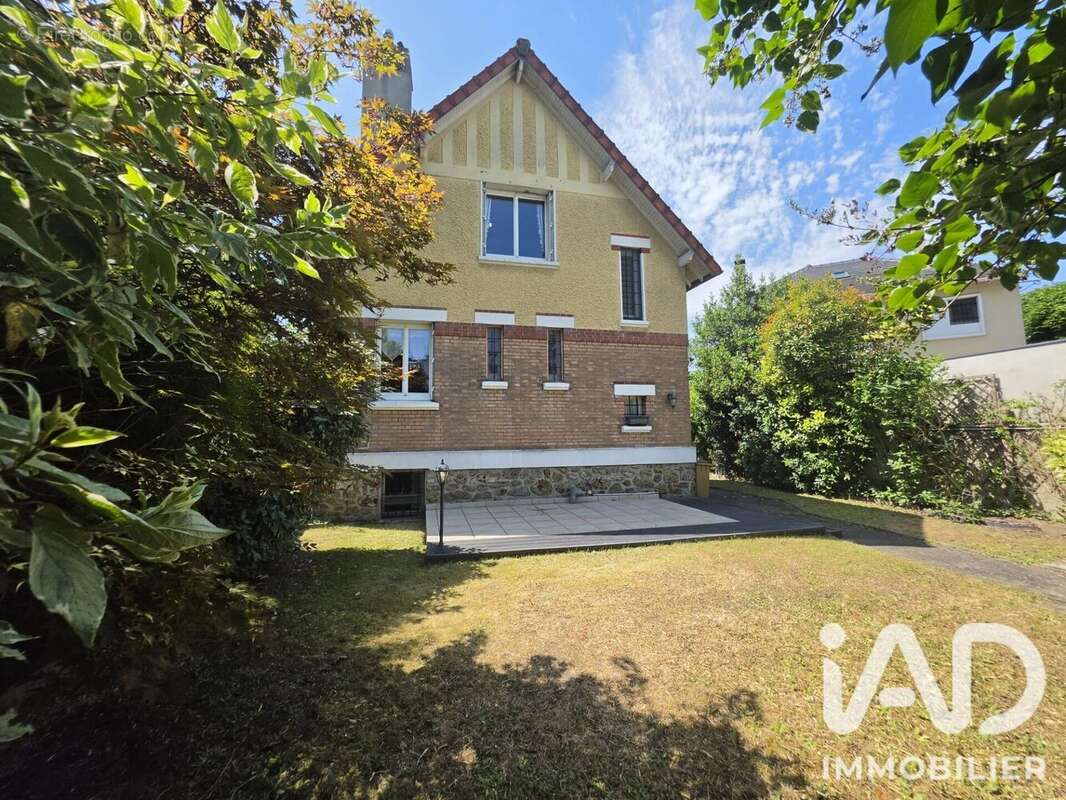 Photo 2 - Maison à LE RAINCY
