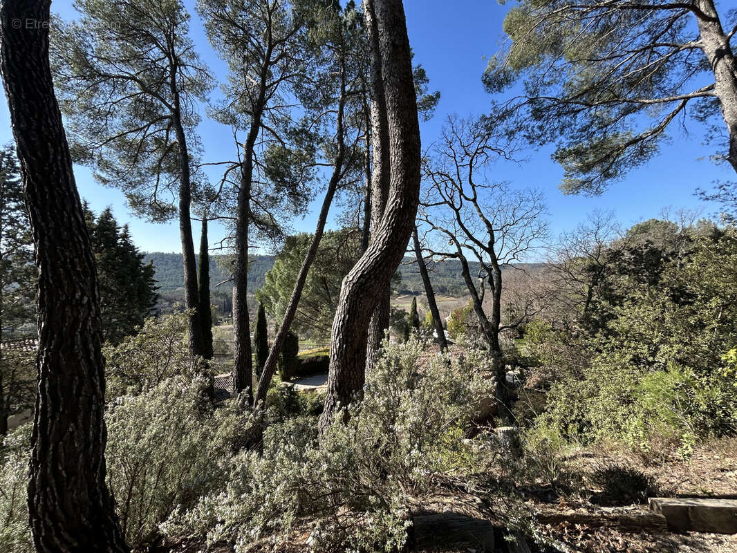 Maison à VILLECROZE