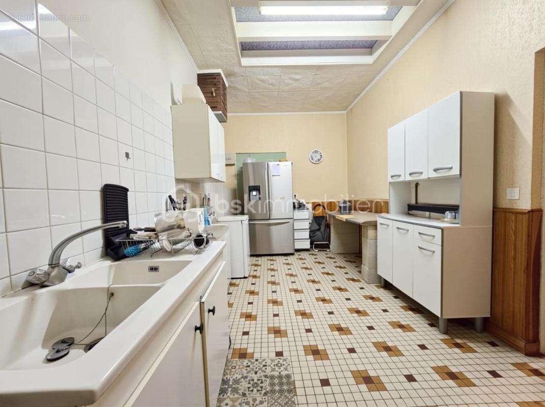 Maison à MAS-GRENIER