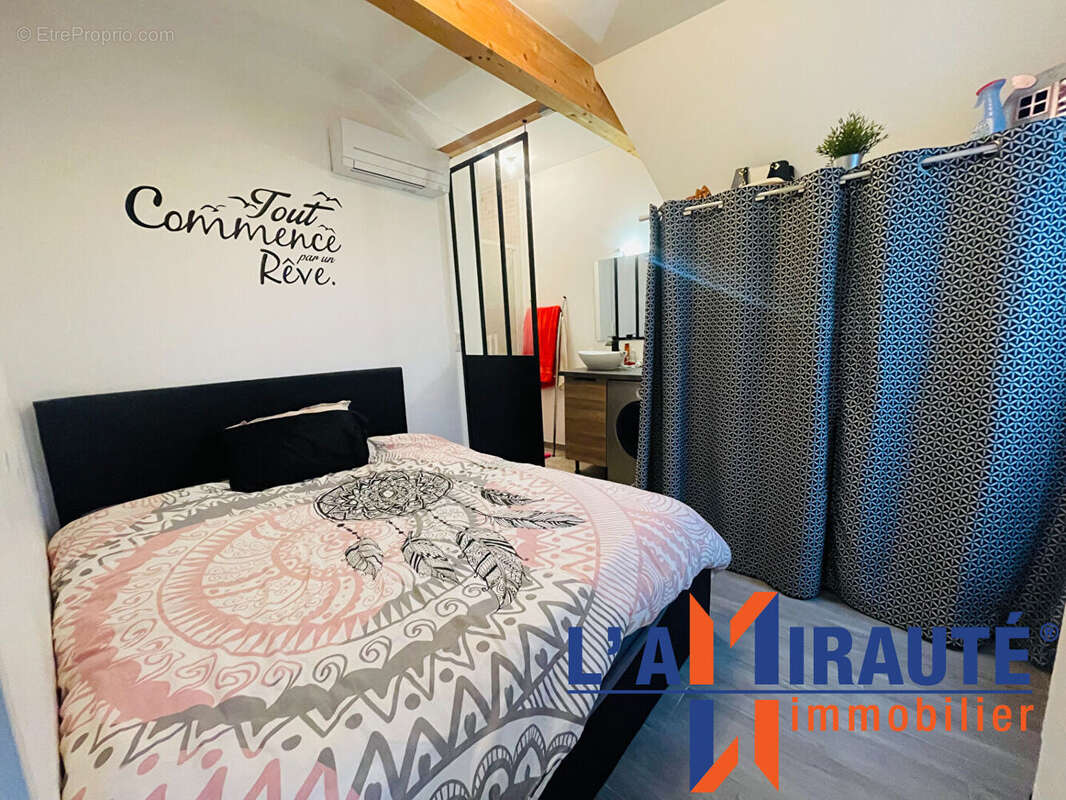 Appartement à SARTROUVILLE