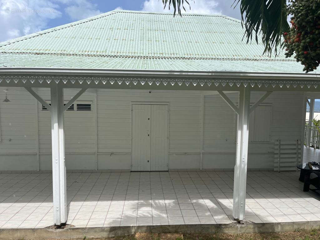 Maison à SAINT-JOSEPH