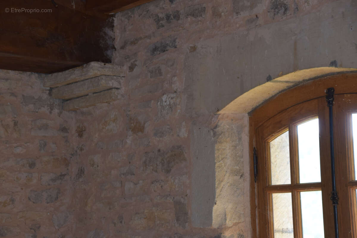 Maison à ALLAS-LES-MINES