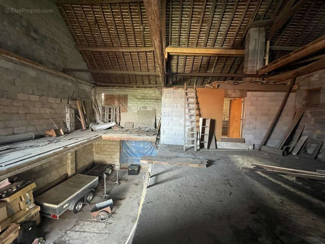 Maison à POISY