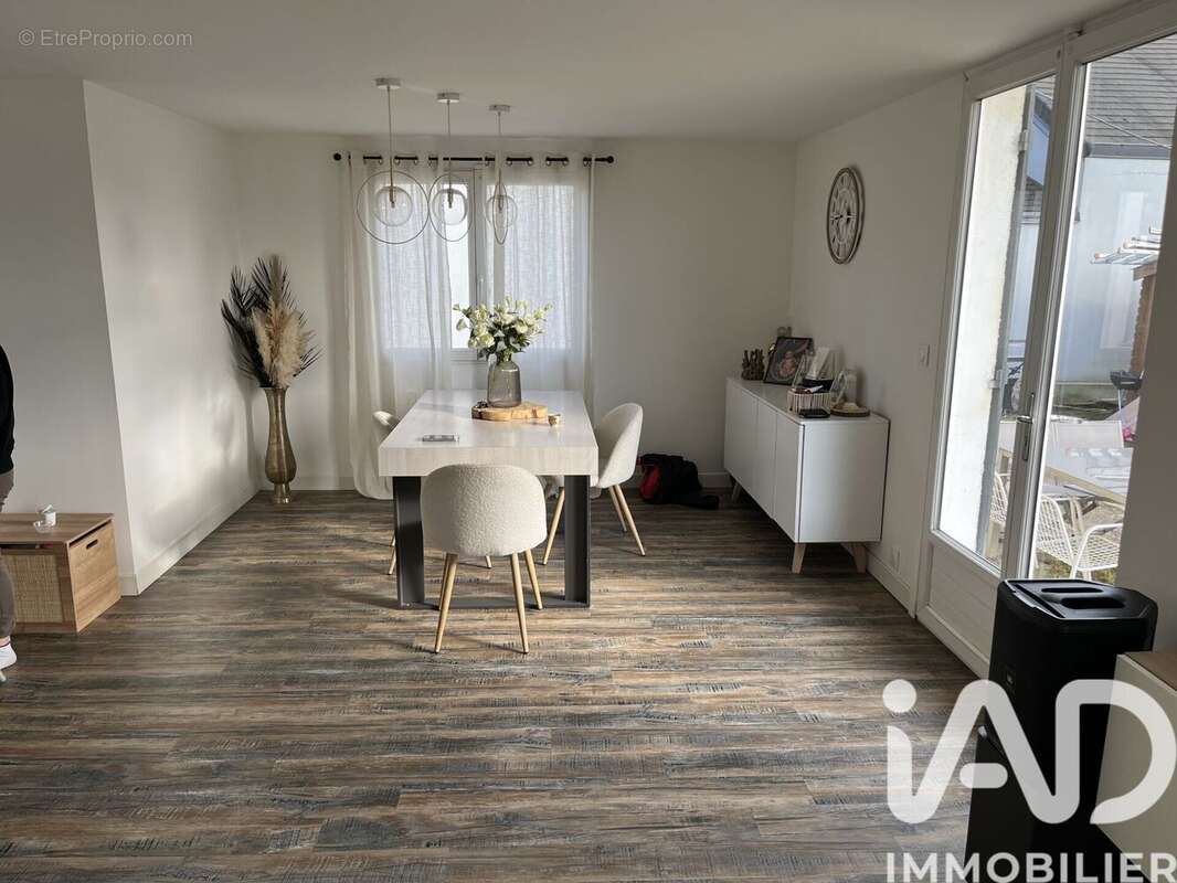 Photo 2 - Maison à LEUVILLE-SUR-ORGE