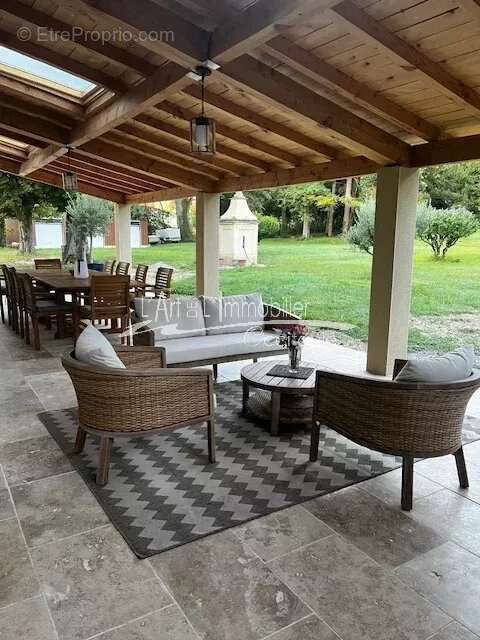 Maison à SAINT-MICHEL-DE-LANES