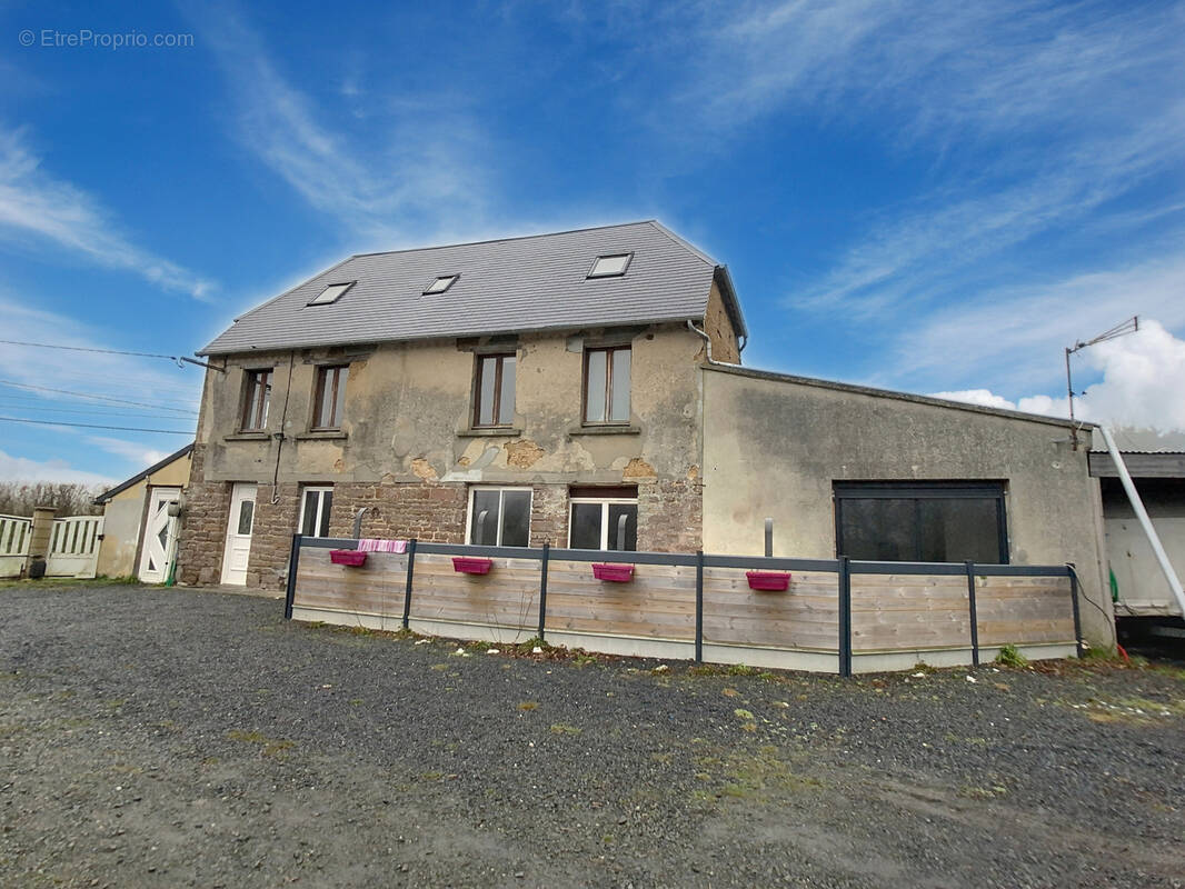 Maison à LE MESNIL-HERMAN