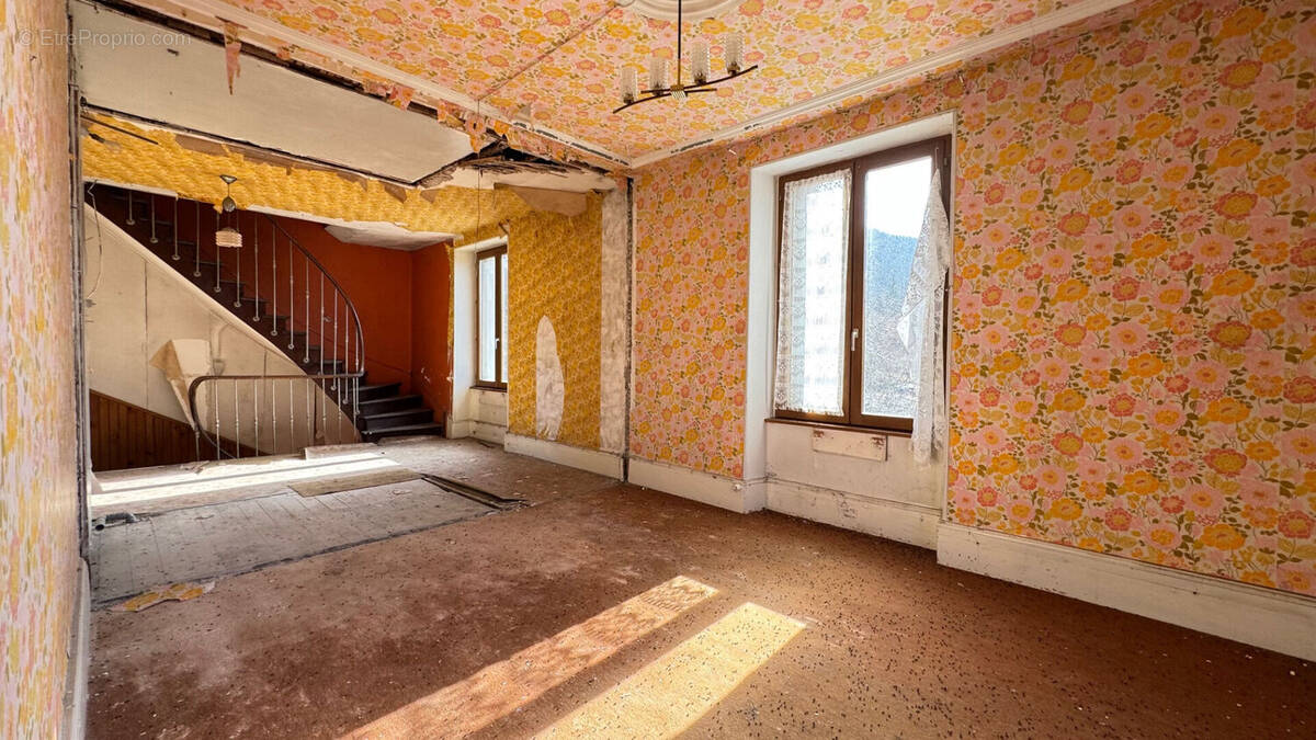 Maison à RUPT-SUR-MOSELLE