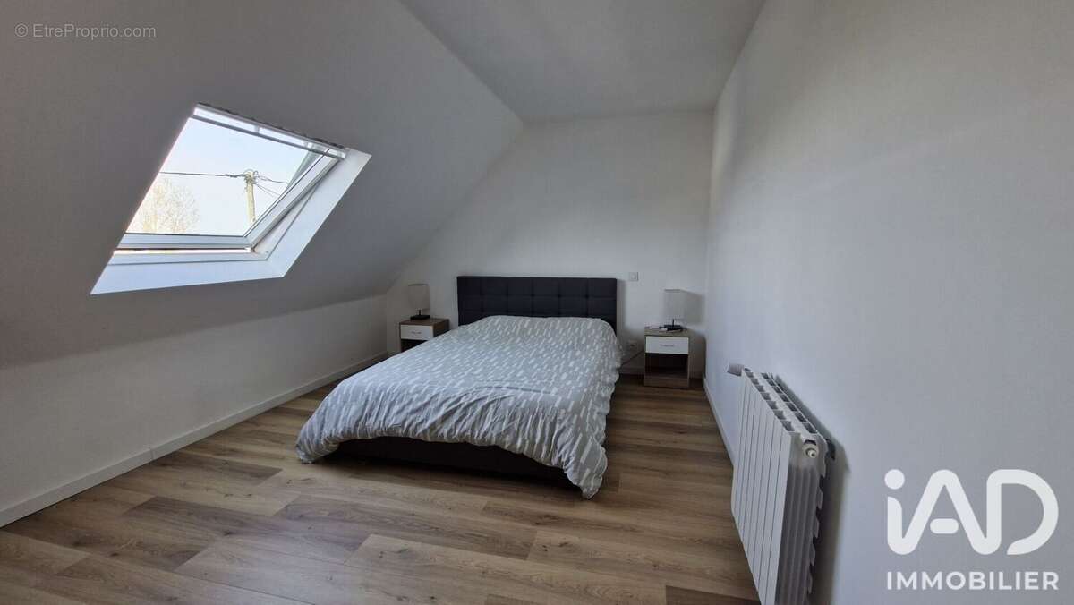 Maison 207 m² à Langueux  - photo 8