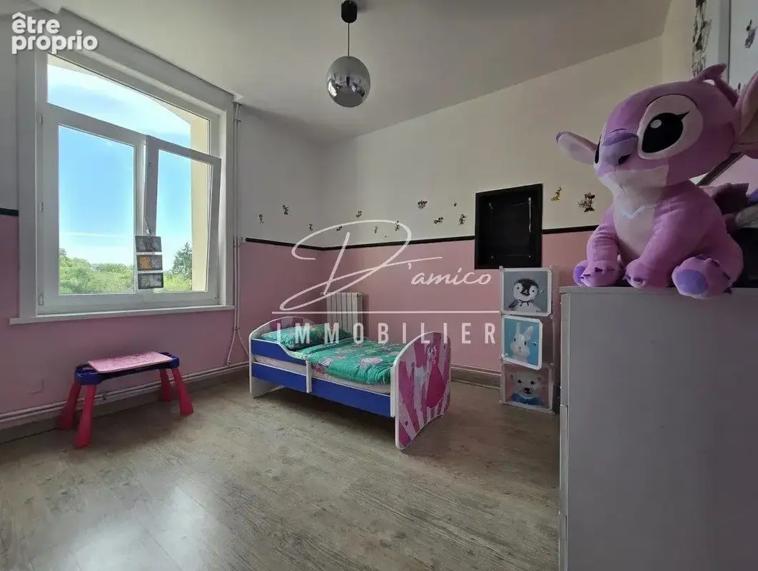 Maison 93 m² à Cambrai  - photo 4
