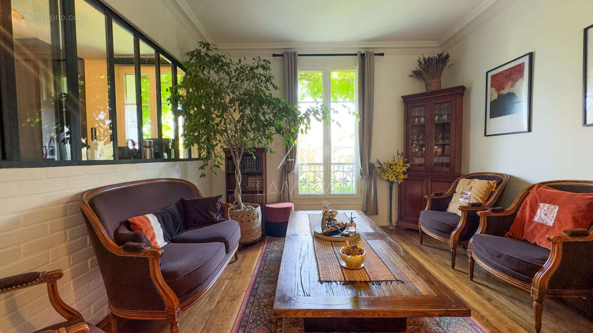 Maison meulière - 130m2 à deux pas de Lagny sur Marne - photo 5