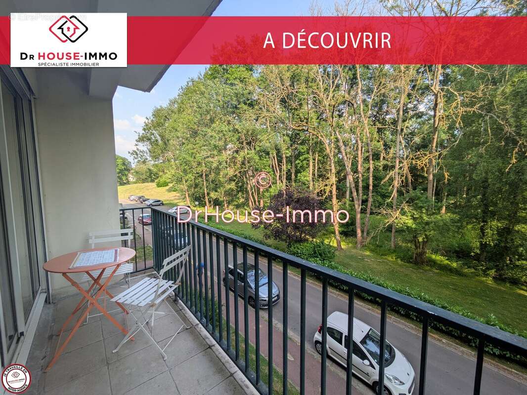 Appartement à VERNEUIL-SUR-SEINE