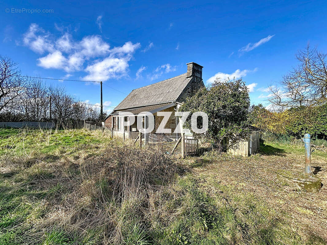 Maison à CHERENCE-LE-HERON