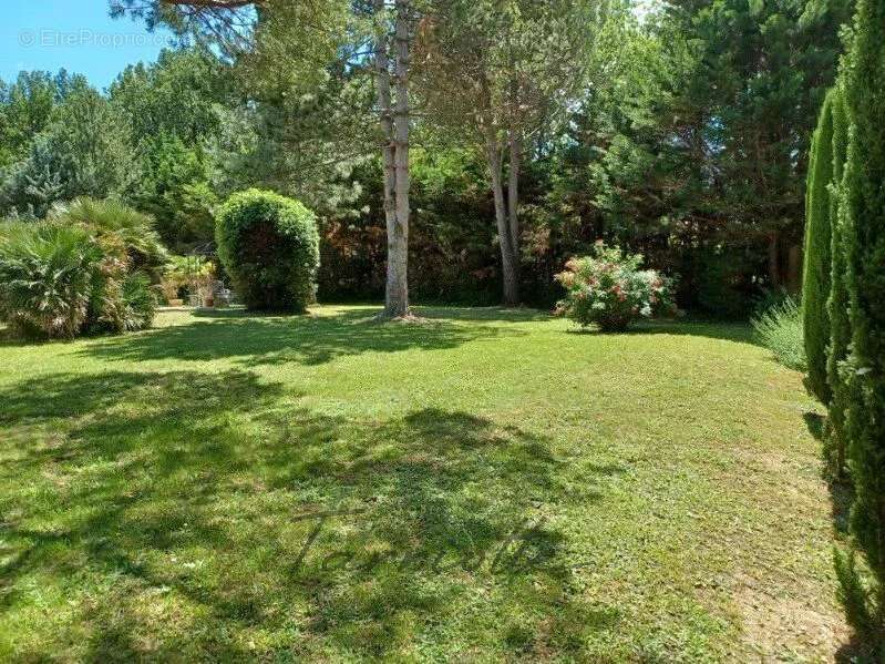 VILLA - 10570 - photo 18