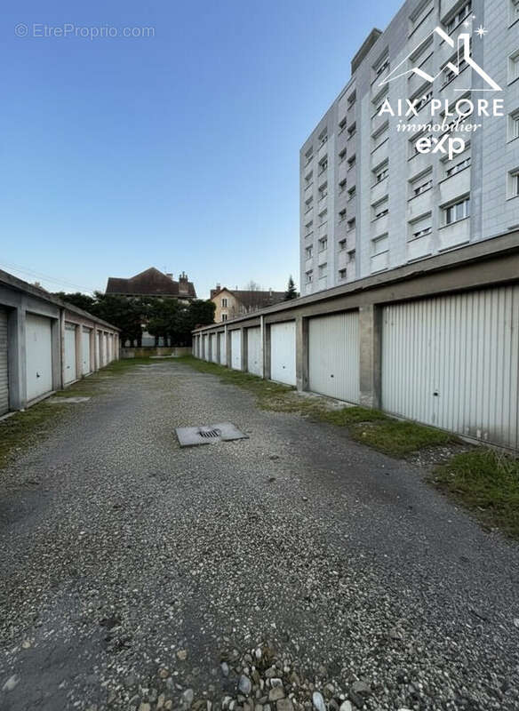 Parking à CHAMBERY