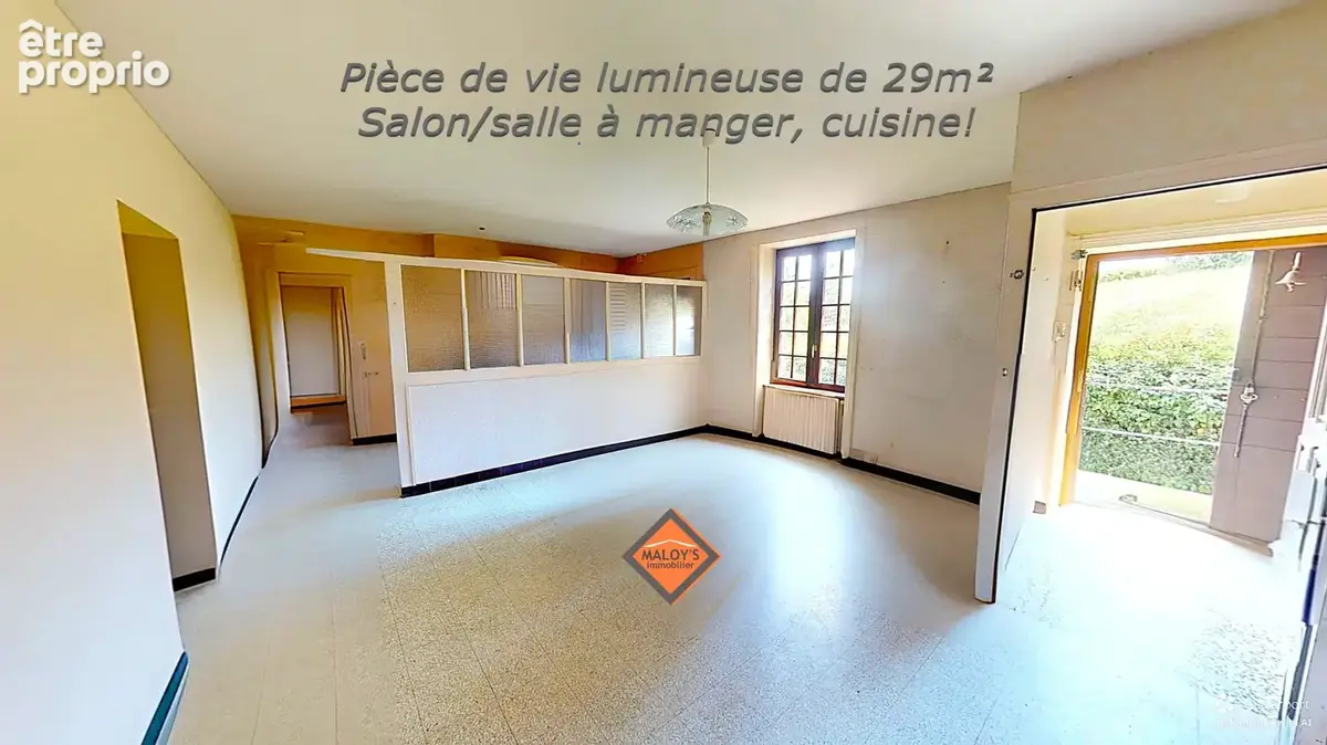 Authentique bâtisse en pierre de caractère   Env. 225 m2 habitables   Fort potentiel d’aménagement - photo 2