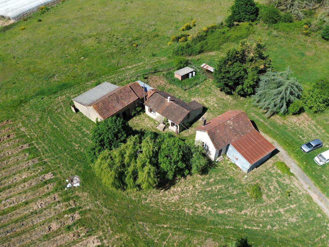Maison à SAINTE-ALVERE